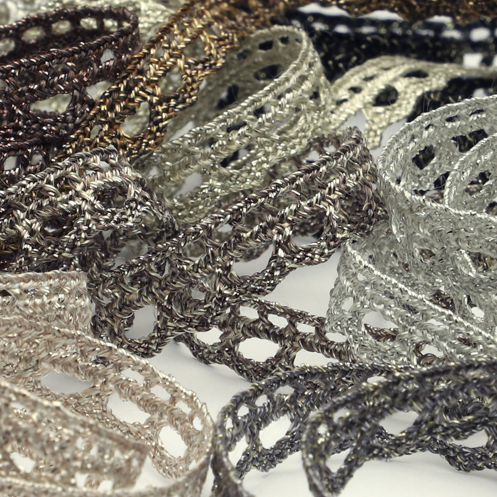 Antique Metallic Trimming Braid #10 Black Gold