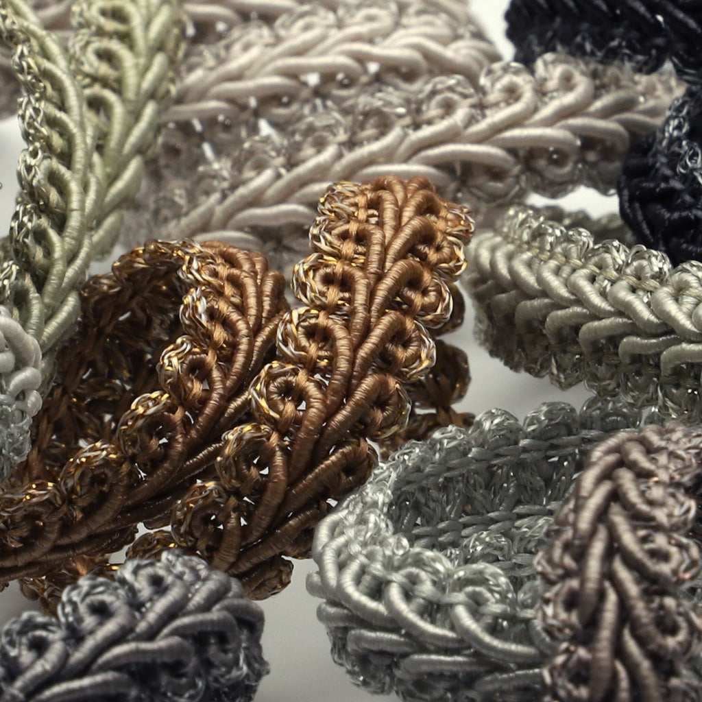Antique Metallic Trimming Braid #48 Silver