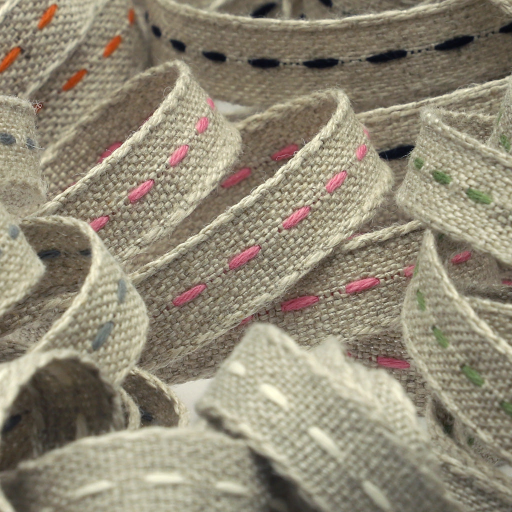 Single Stitched Linen Ribbon #5 Ecru &amp; Dark Brown