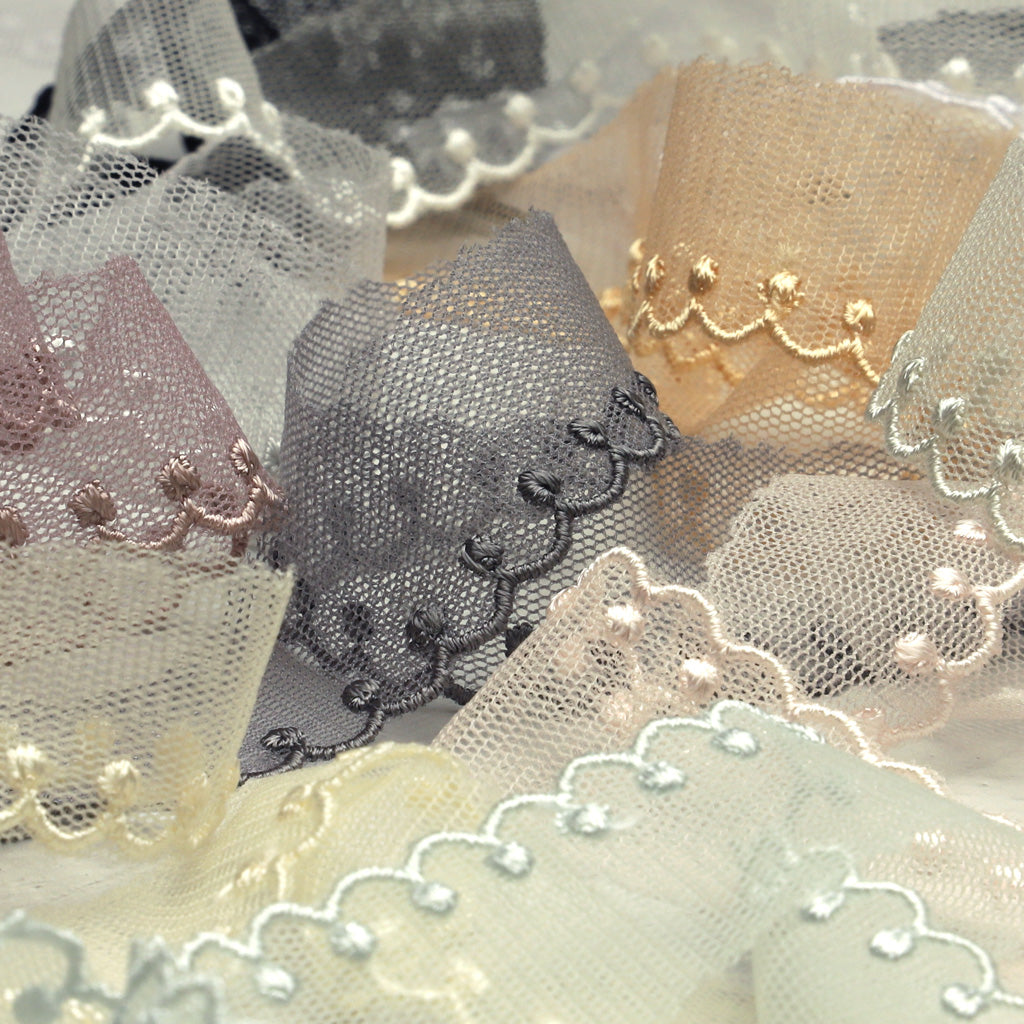 Embroidered Tulle Lace #100 Pale Silver