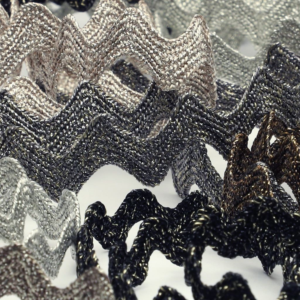 Antique Metallic Trimming Braid #9 Black Silver