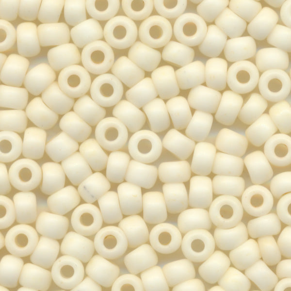 MIYUKI Round Rocaille Seed Beads #2021 Ivory Luster (Opaque Frost)