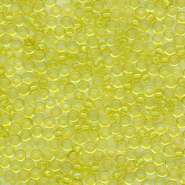 MIYUKI Round Rocaille Seed Beads #143 Peridot (Transparent)